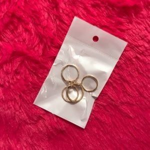 Jewelry - NEW Heart and Leaves 4-Piece Midi/Knuckle Ring Set Jewelry - NEW Heart and Leaves 4-Piece Midi/Knuckle Ring Set
